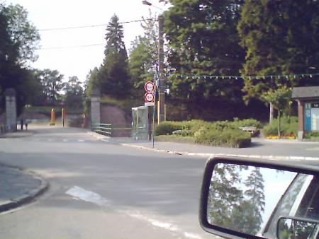 on rentre dans les remparts